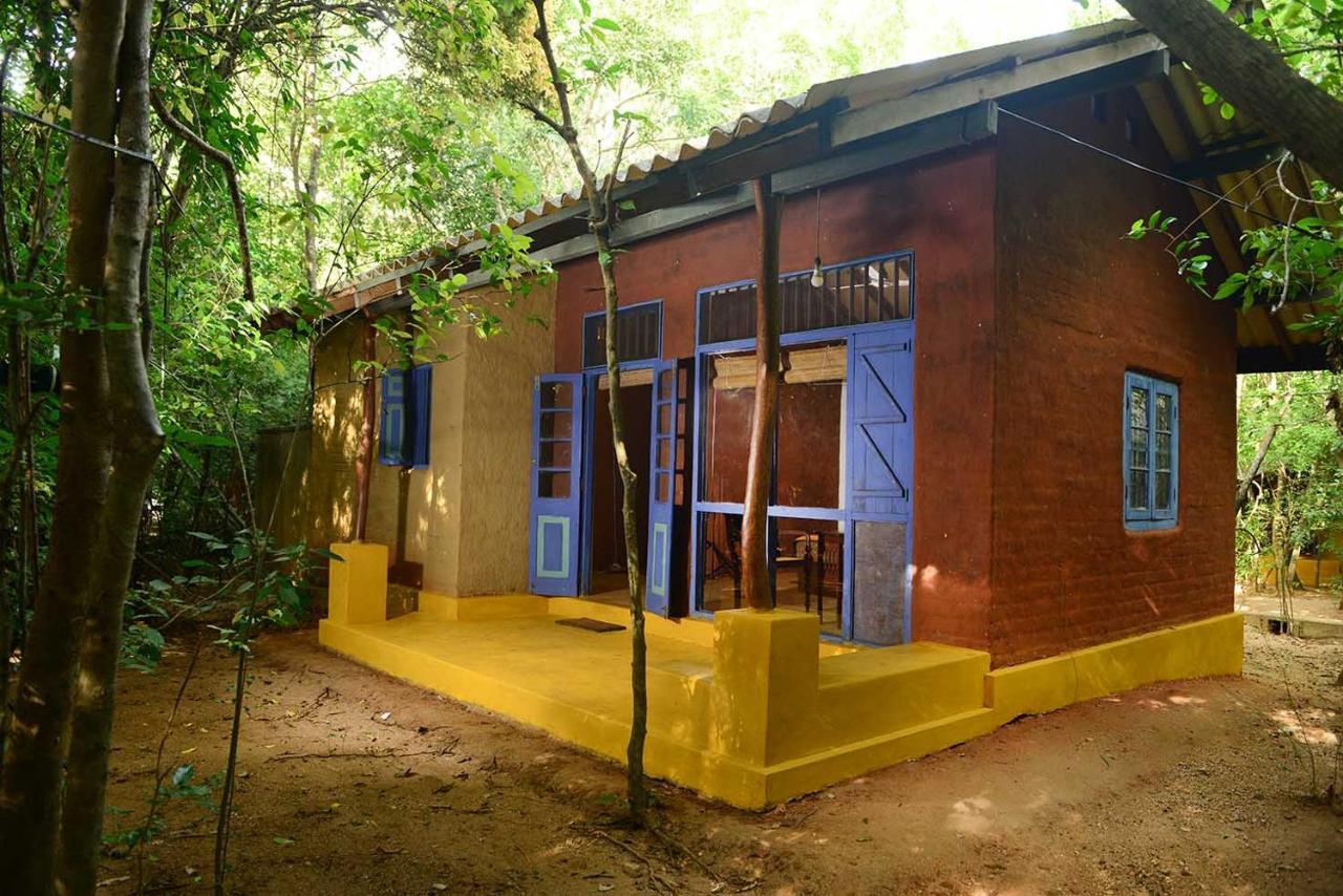 Back Of Beyond - Pidurangala Vila Sigiriya Exterior foto
